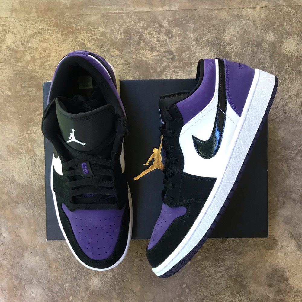 Court purple Jordan 1 Low with box